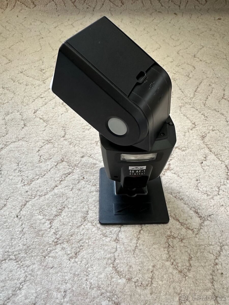 externí blesk METZ MB 58 AF-1C pro Canon - 5