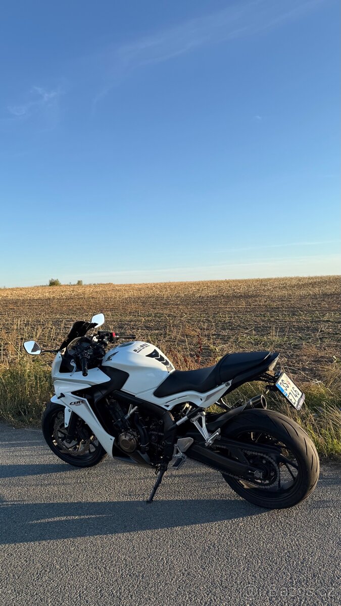 Honda CBR650F - 5