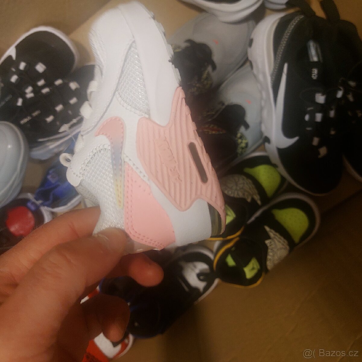 Vyprodej.Detske boty Nike original - 5