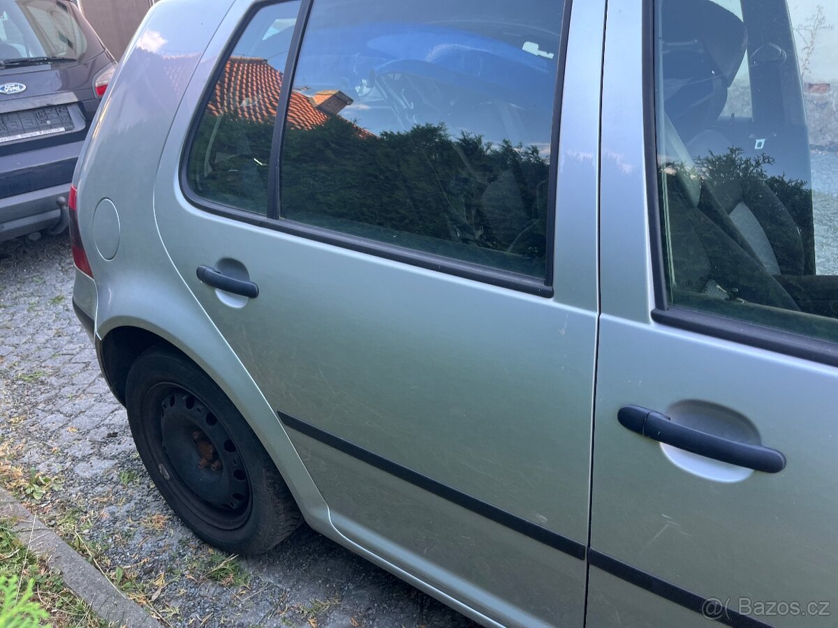Volkswagen Golf 4 1.6i náhradní díly - 5