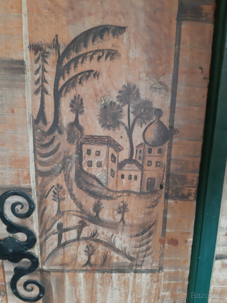 Starožitná skříň - 5