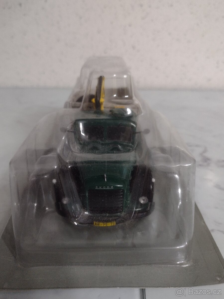 MODEL ŠKODA 706 R - 5