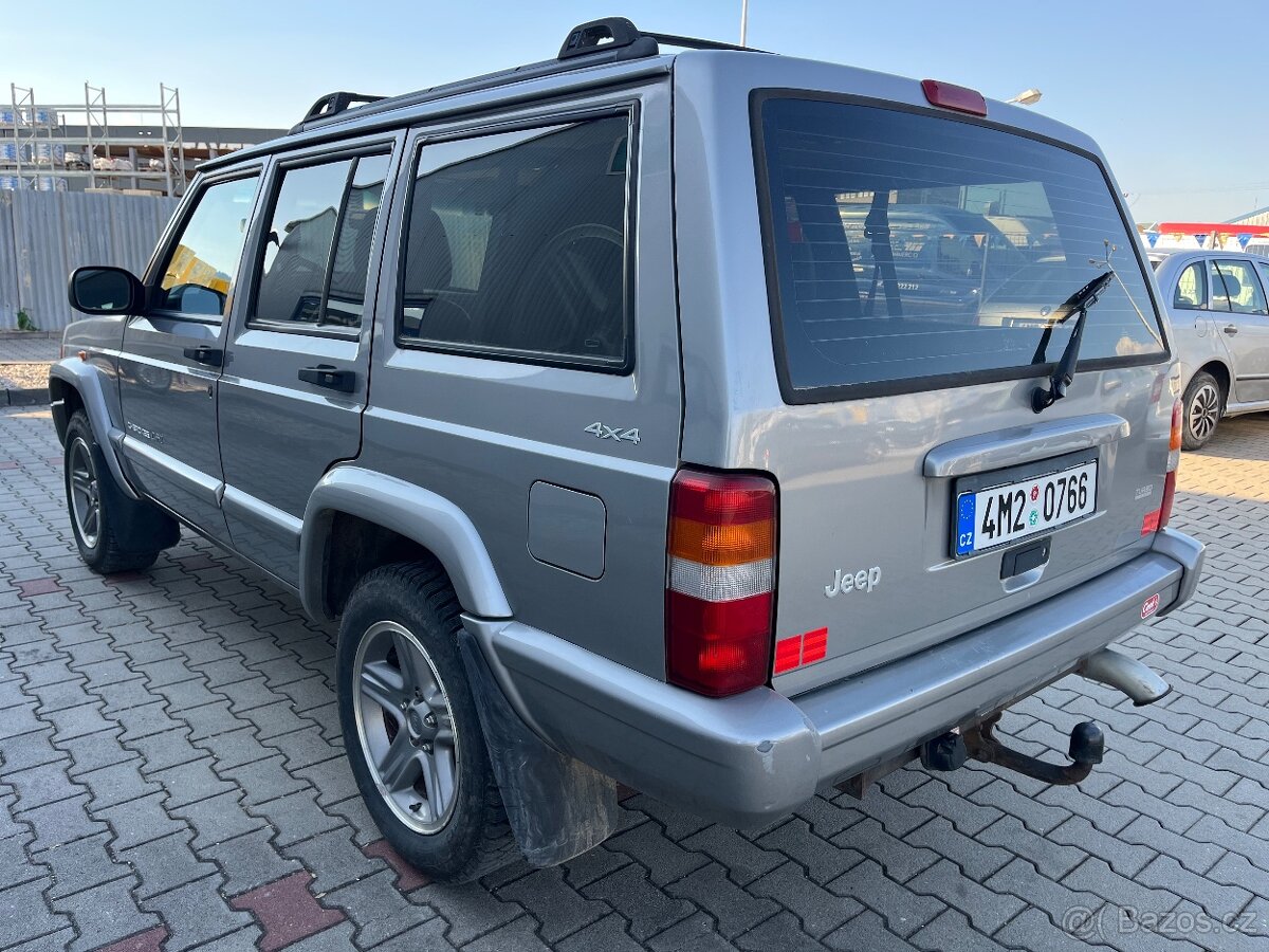 Jeep Cherokee 2.5 TD - 5