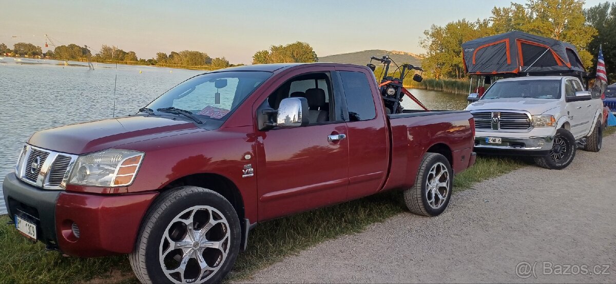NISSAN TITAN 5.6 V8 REDNECK EDITION
