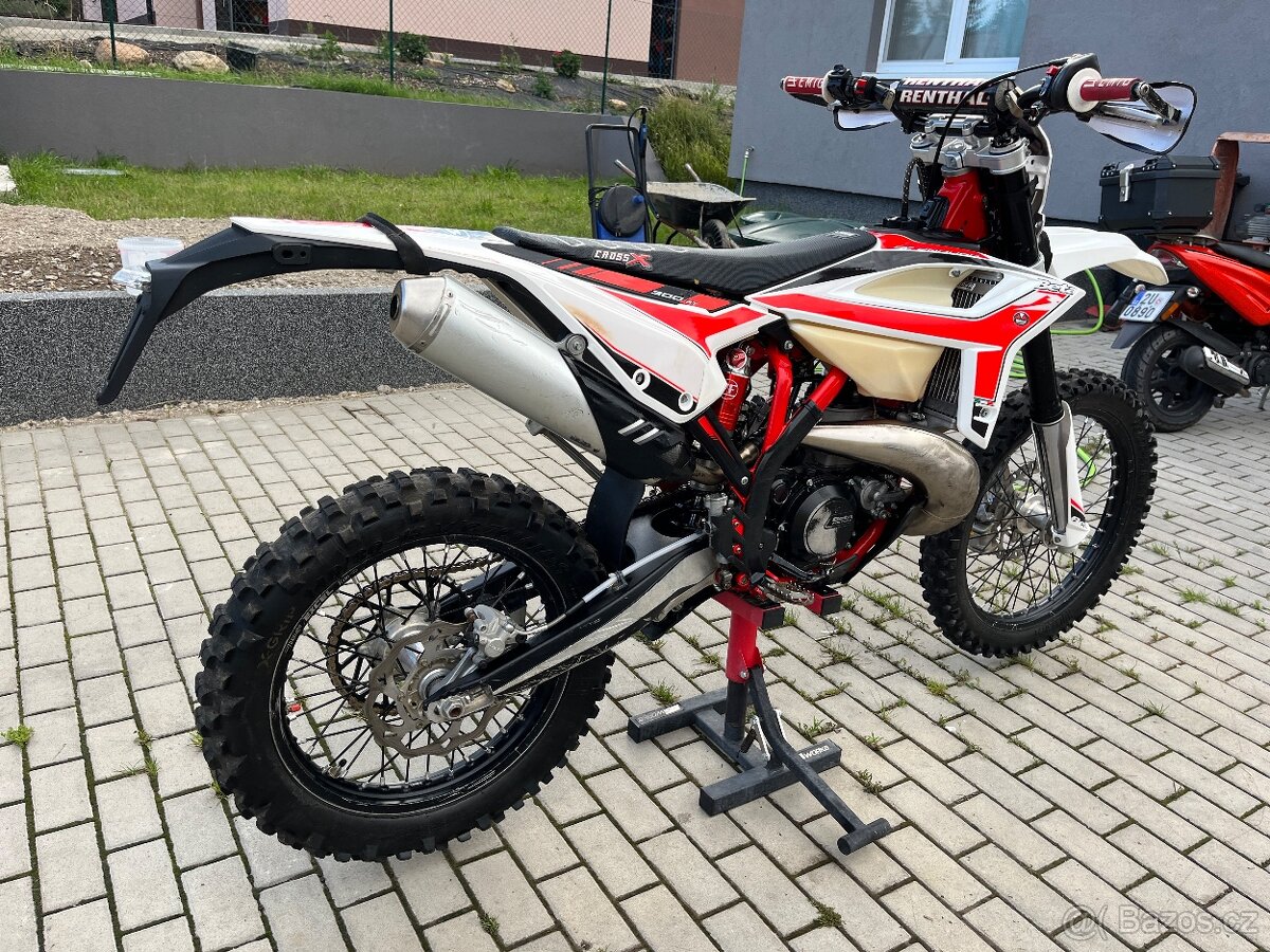 Beta 300 RR
