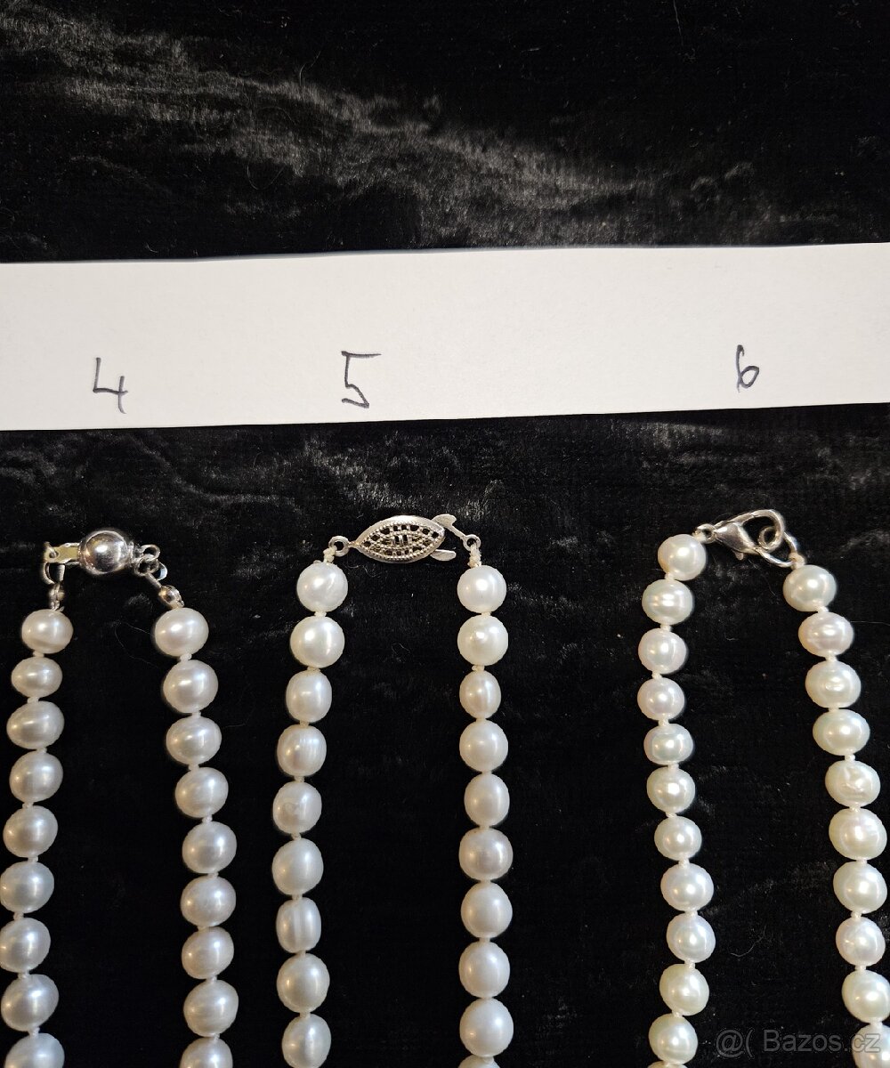 Perlové náhrdelníky (neznačené, různé uzávěry) - 5