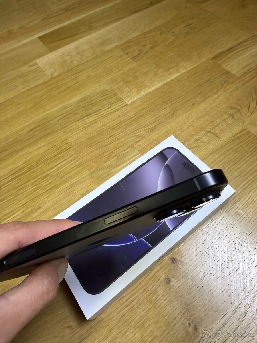 iPhone 16 Pro Max 256GB JAKO NOVÝ - 5