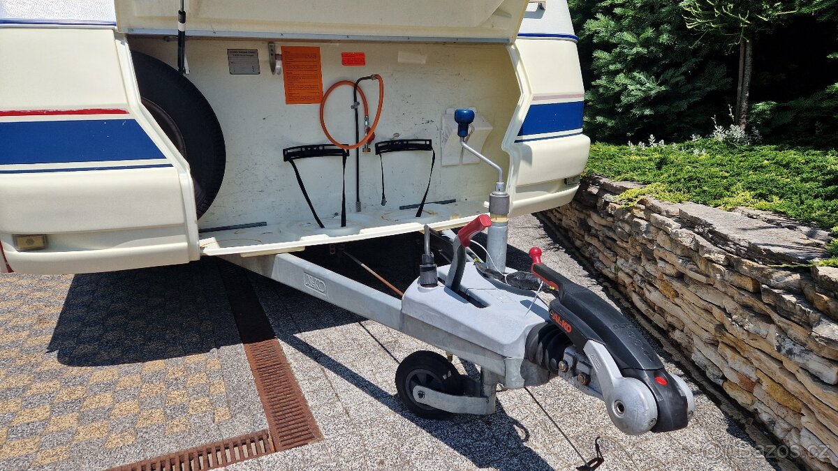 karavan Wilk ZĹAVA 500€ Stern 450 1300kg mover - 5