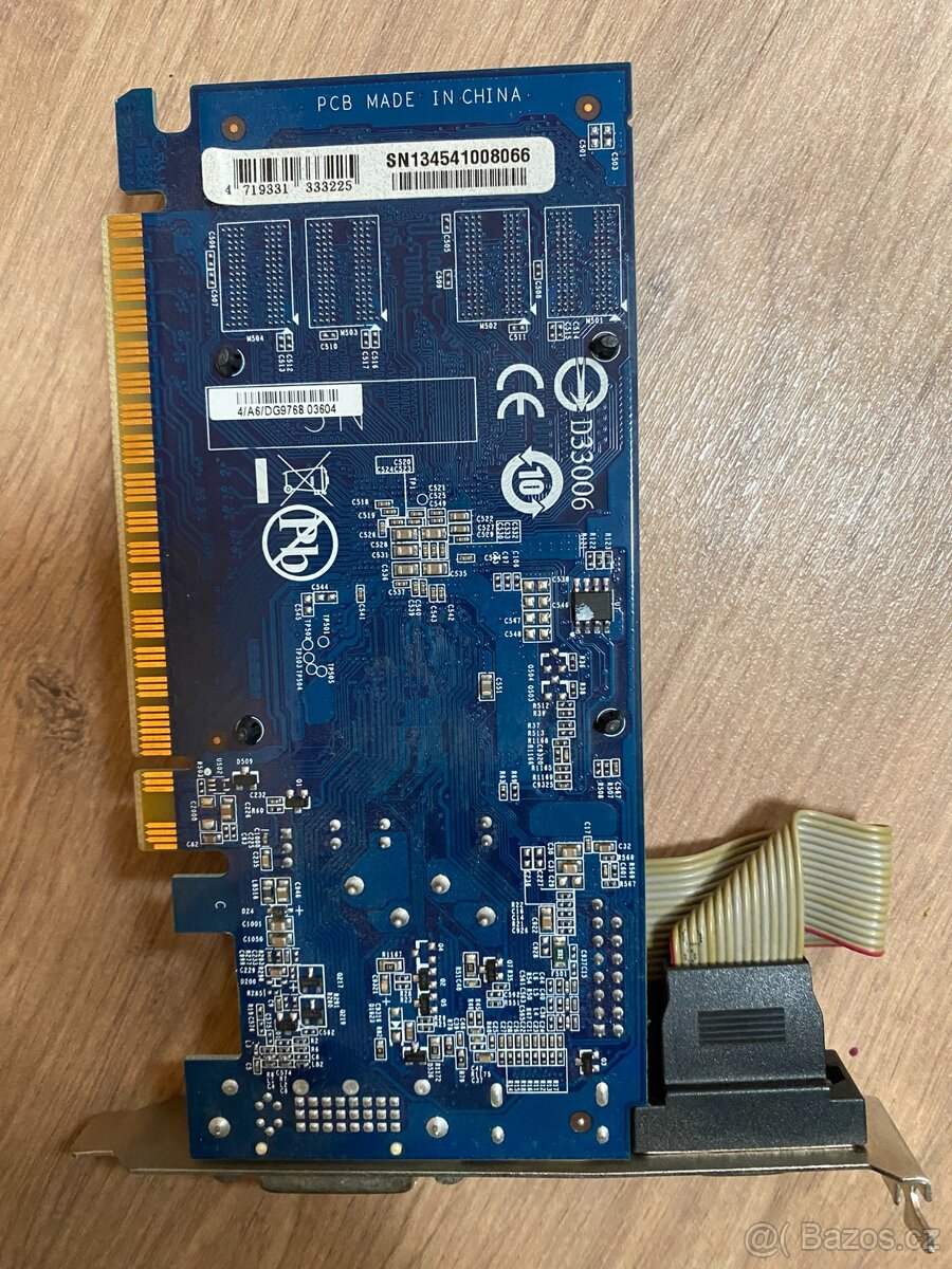 Grafická karta – ideální pro kancelář / starší PC - 5