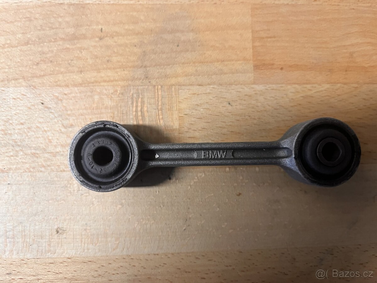 Náhradní díly E36 i nové - 5