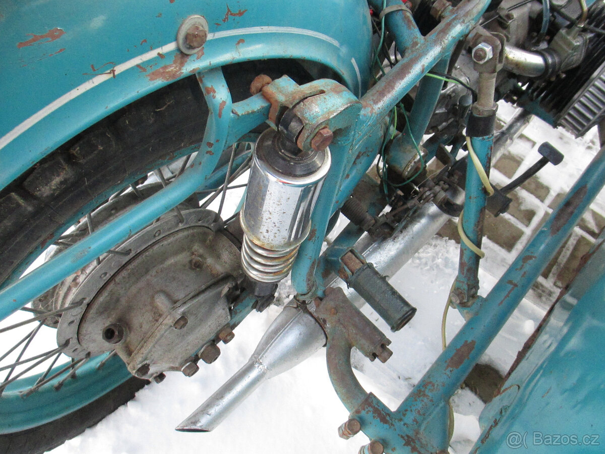 Dněpr Ural K 750 - 5