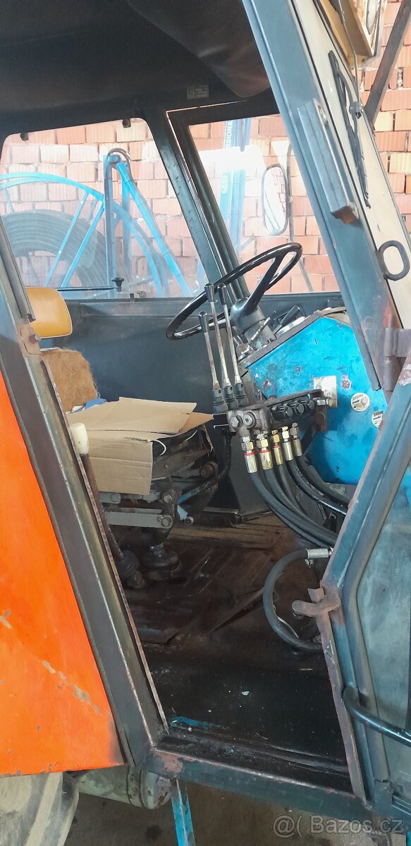 Zetor 8011 s čelním nakladačem - 5