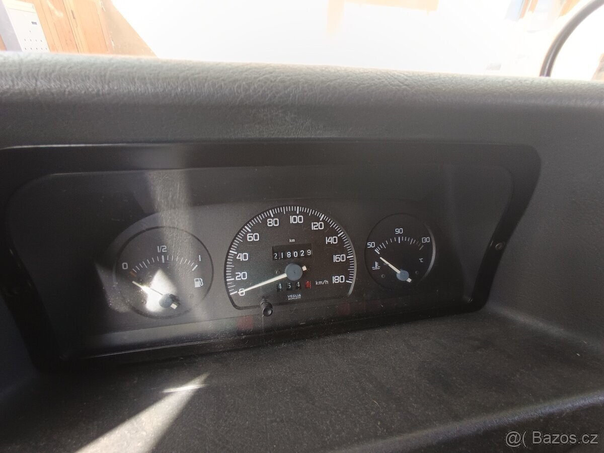 Alkovna, bydlík, obytný vůz - 5