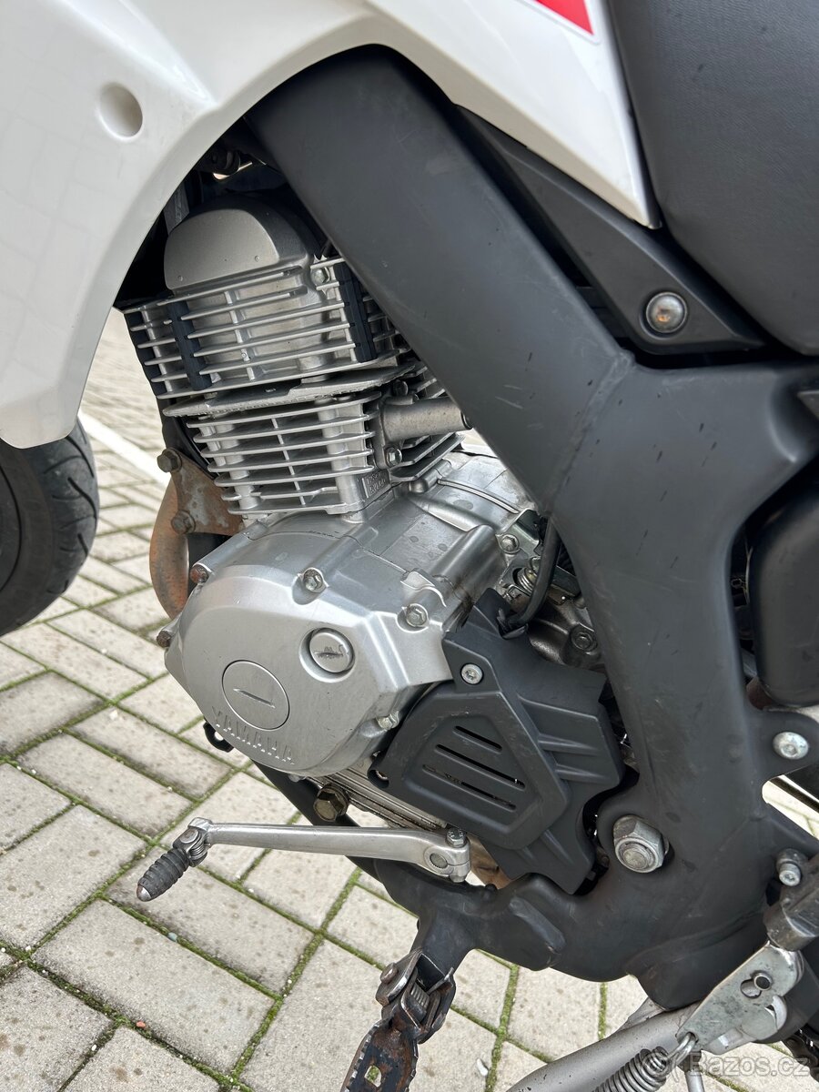 Yamaha XT 125 X 2007 - 5