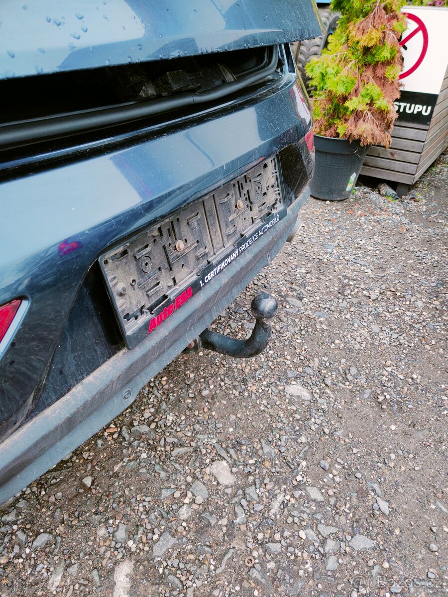 Volvo V40II 2,0 110kw - Náhradní díly - 5