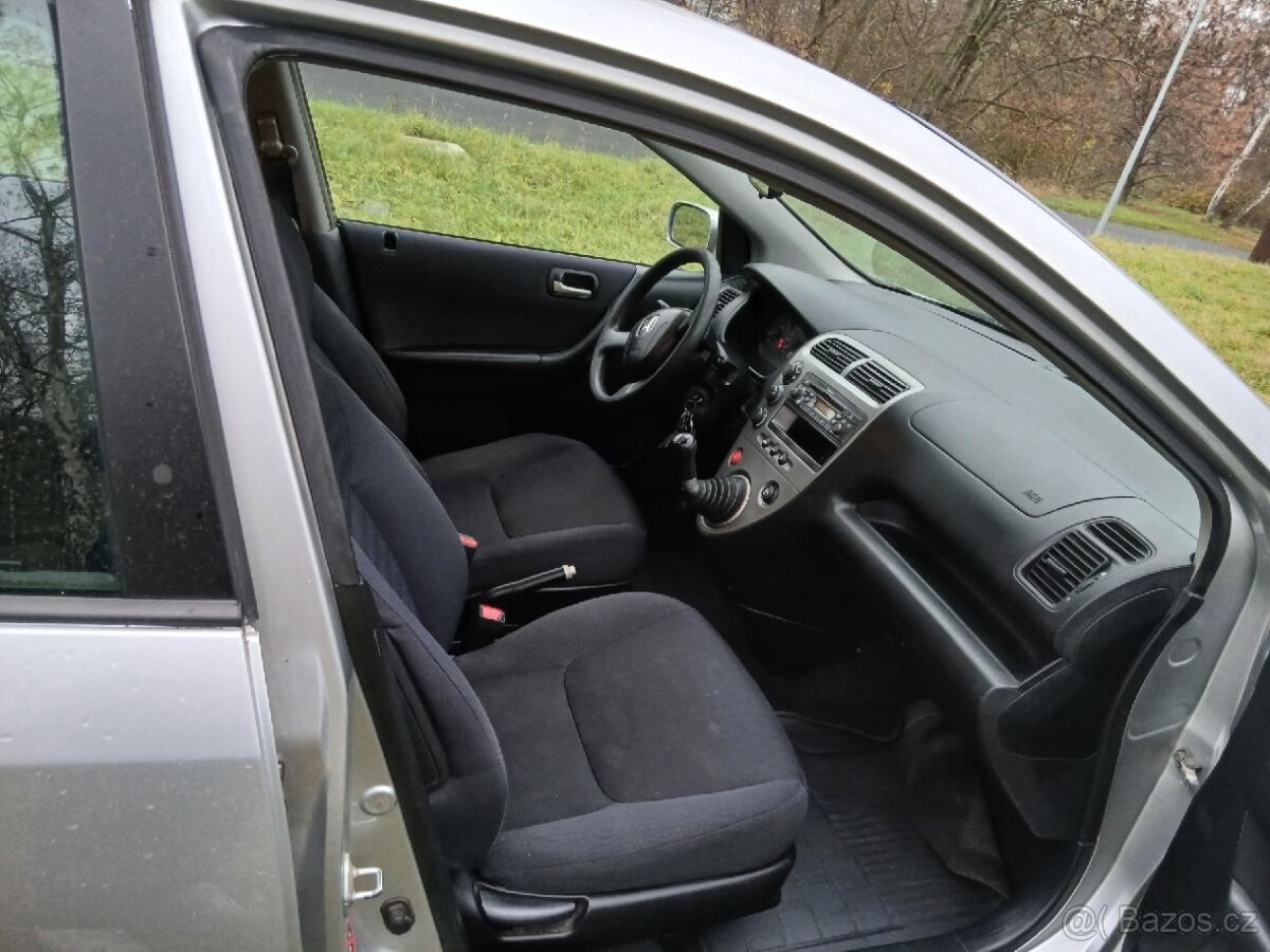 HONDA CIVIC 1.6i rok 2004 STK 12/2026 velmi pěkný stav - 5