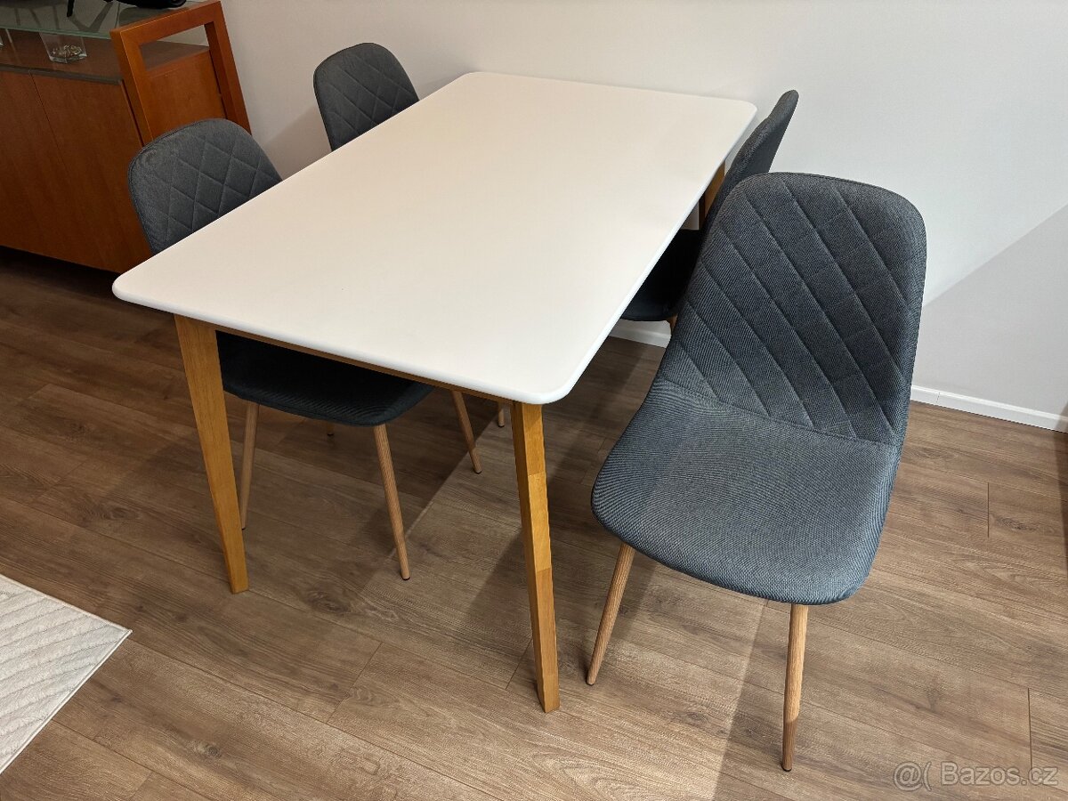 Prodám stůl + 4 židle - 5