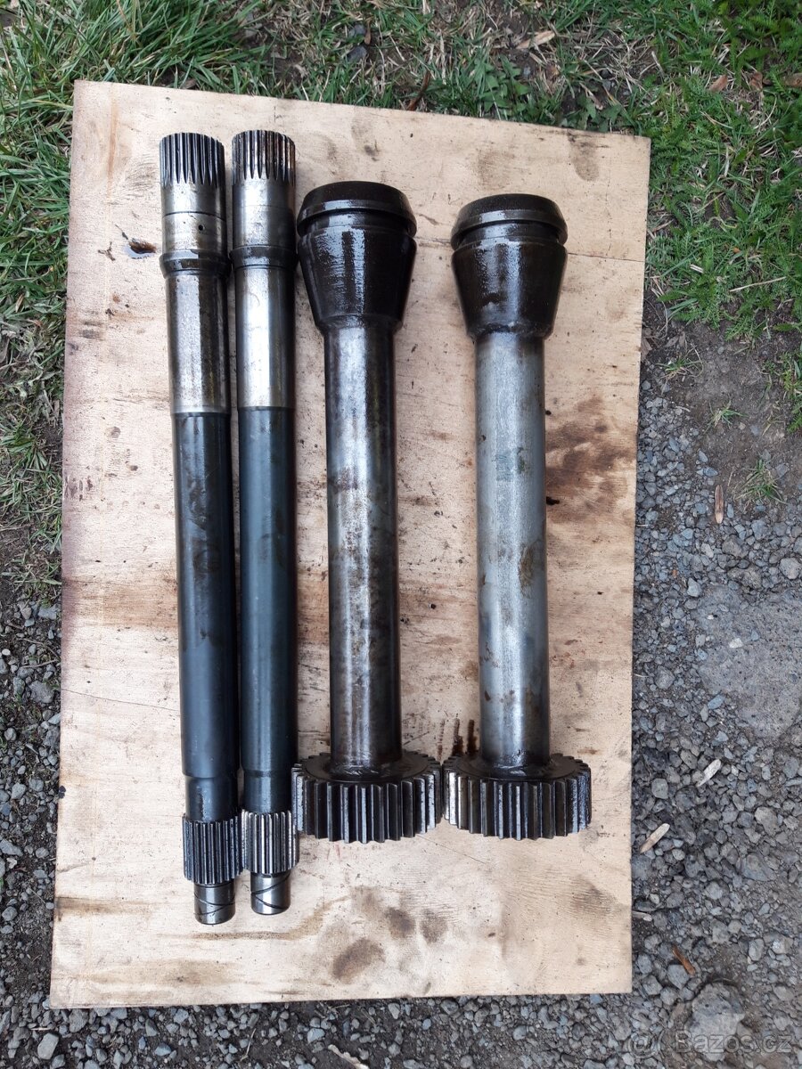 Zetor 7211 náhonové hřídele - 5