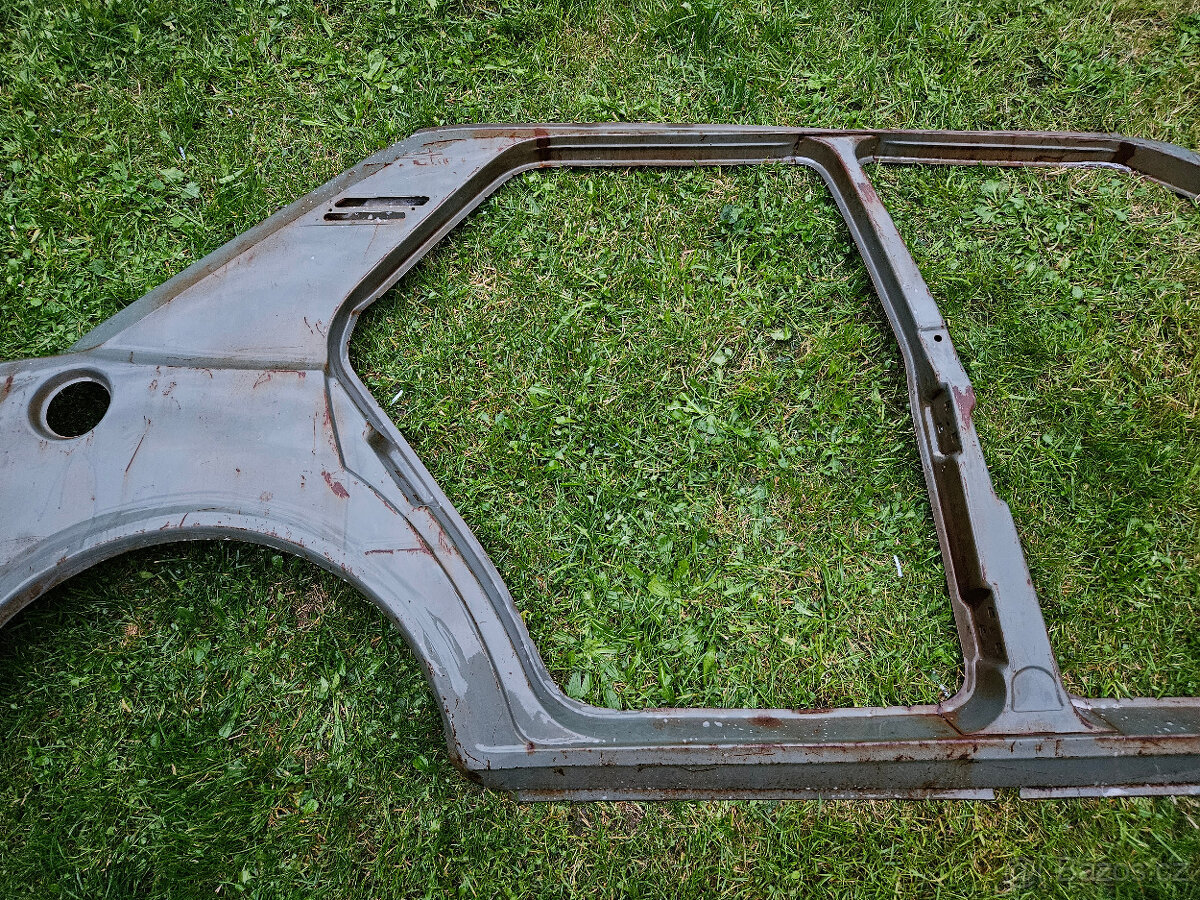 Škoda 105 120 130 postranice model M nová ČSSR - 5