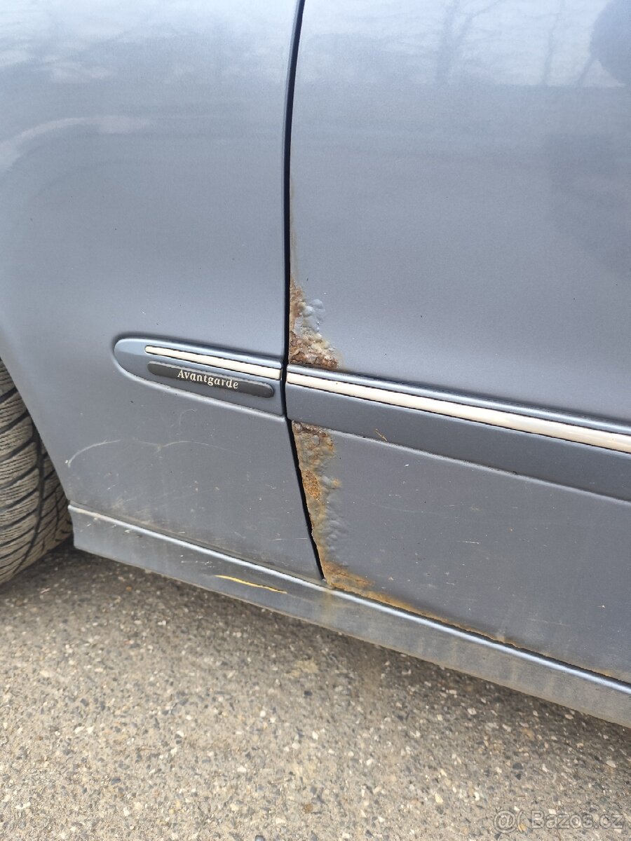 Mercedes Benz w211 - 5