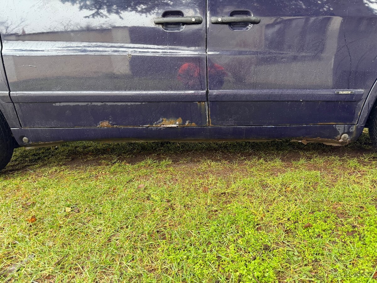 MERCEDES-BENZ V230 LPG - 5