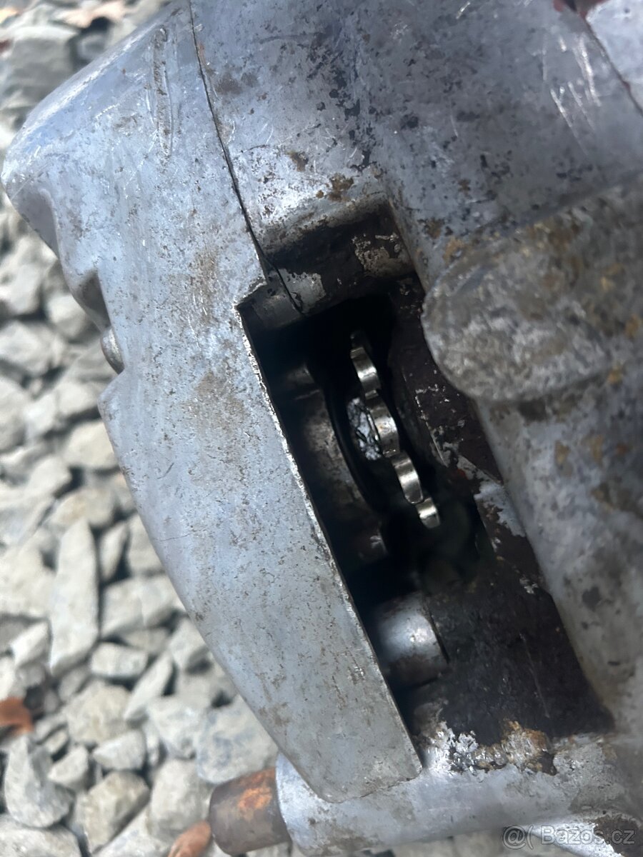 motor jawa pionýr - 5