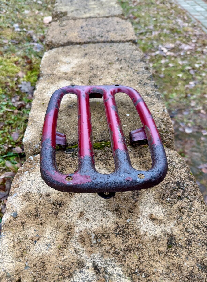 Jawa perak, Ogar, pulbuben - nosič a držák - 5