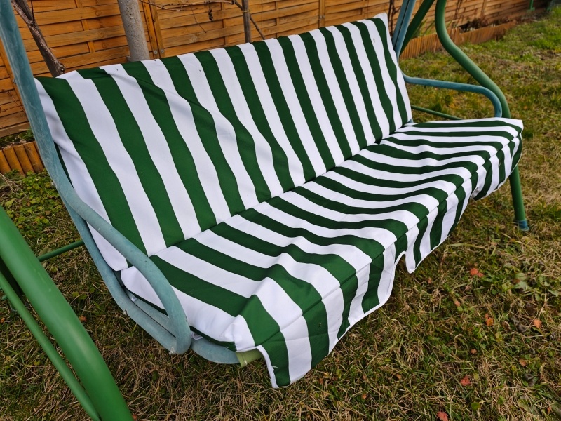 Houpačka s polstrováním a se stříškou - 5