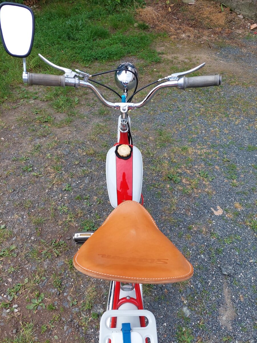 JAWA S11 Stadion - 5