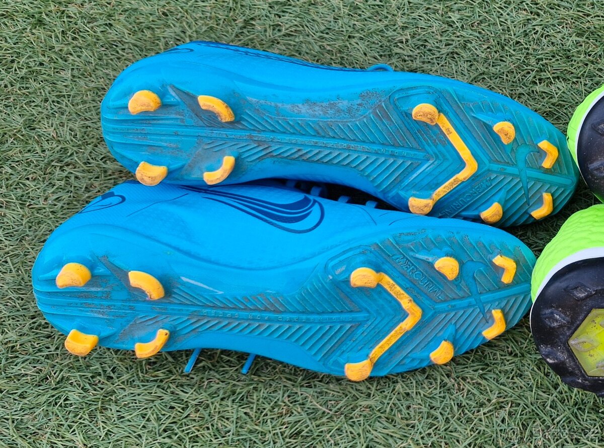 2x Kopačky, sálovky - vel. 42 - 5