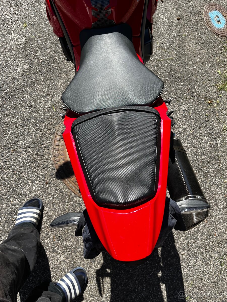 Suzuki gsxr 1000 - 5