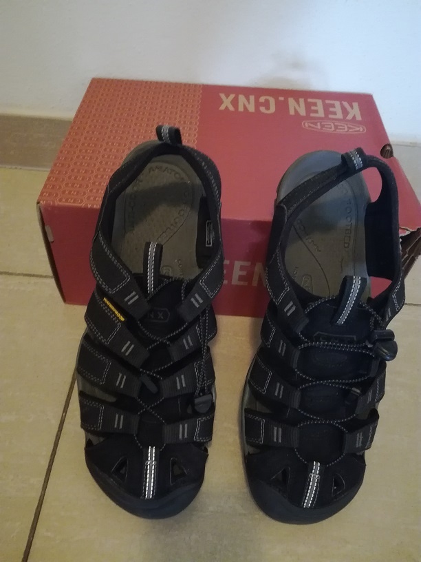 boty KEEN 11,5 (45) stélka 29,5cm - 5