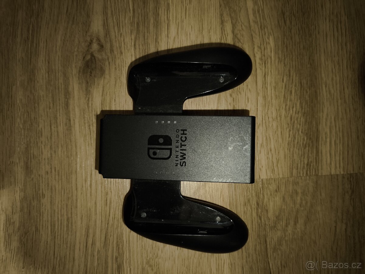 Prodávám Nintendo Switch - 5