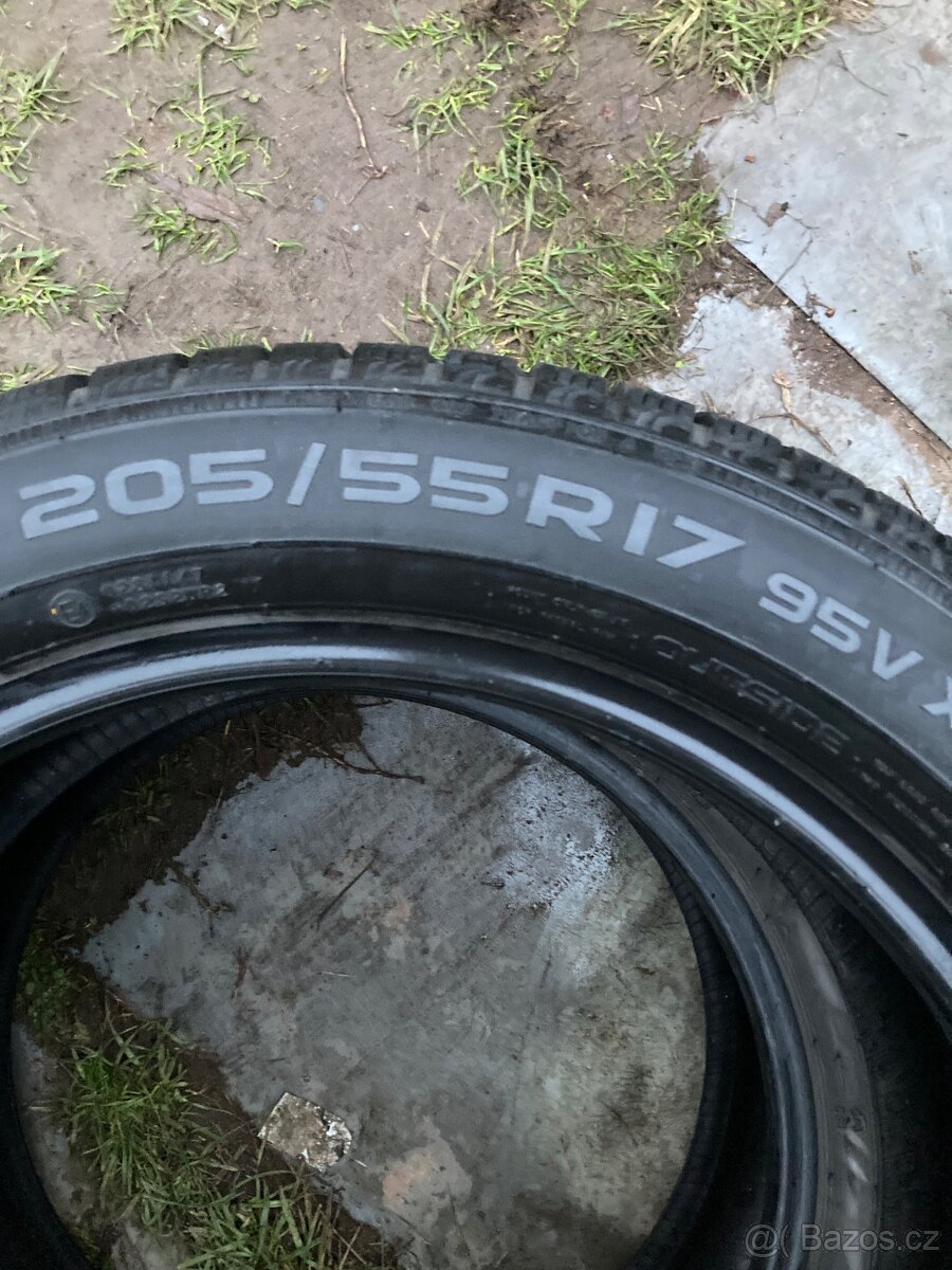 205/55/17 zimni - 5