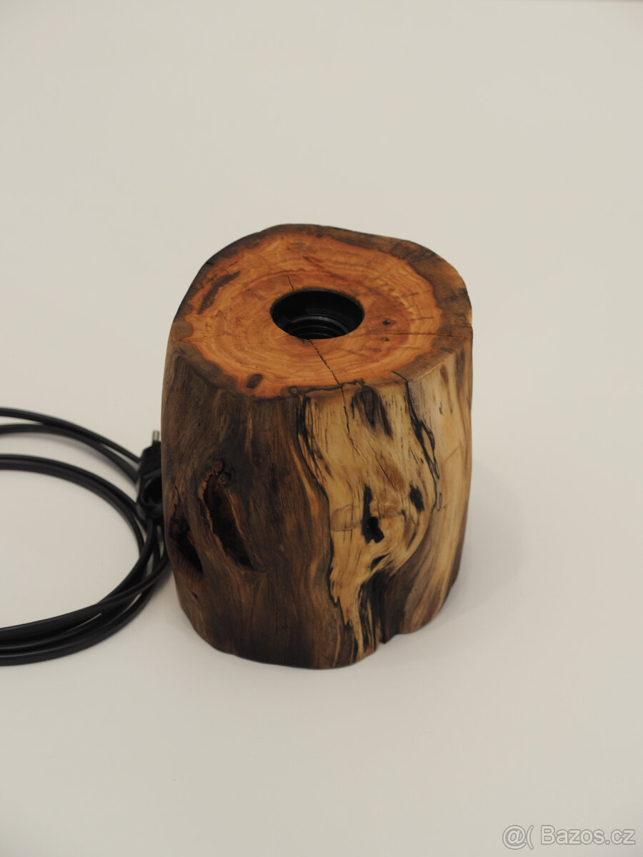 Stolní lampa z masivu - 5