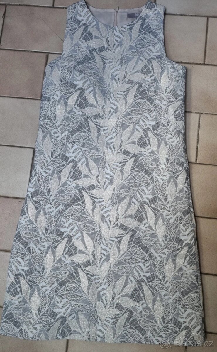 Luxusní společenské šaty. - 5