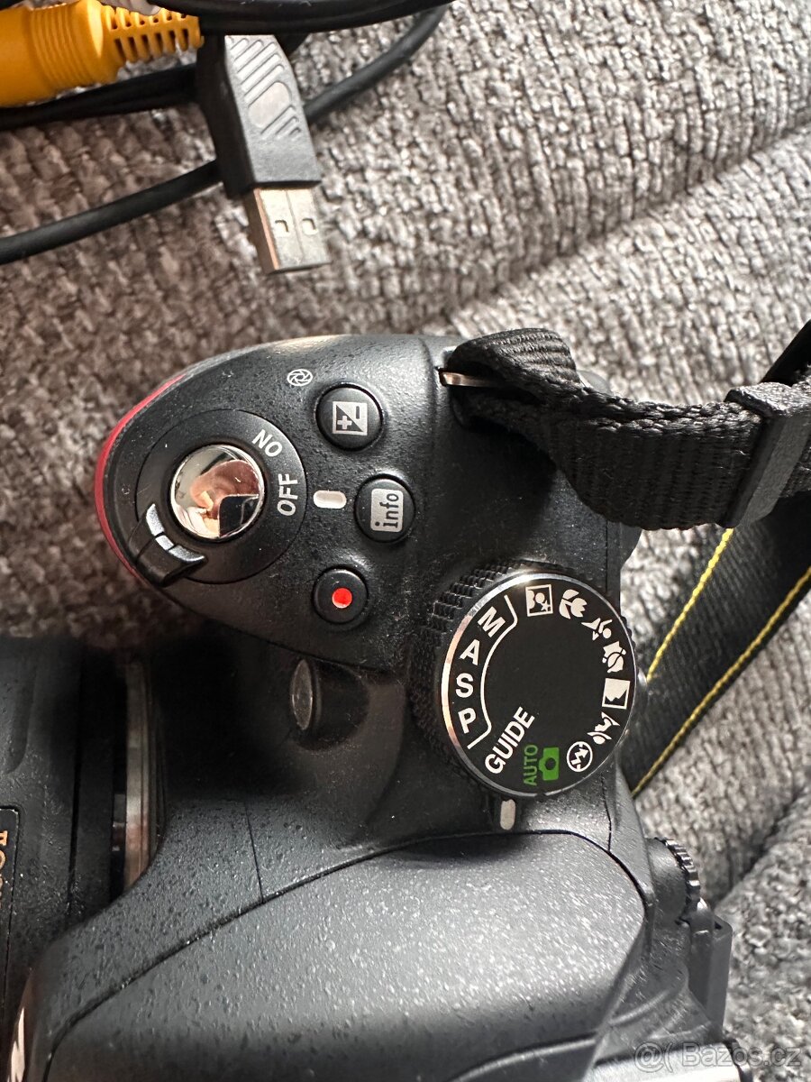 NIKON D3200 - 5
