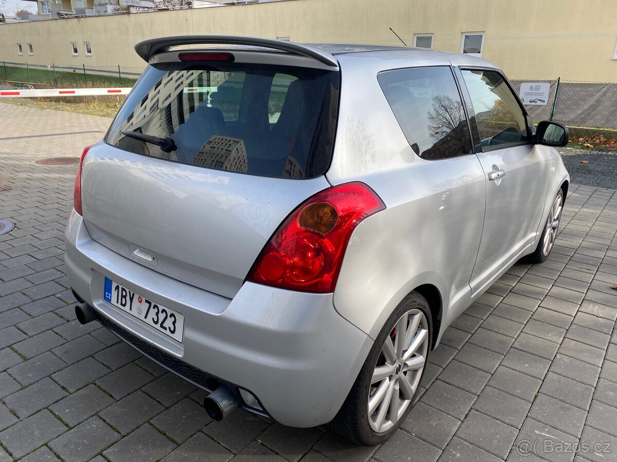 Suzuki Swift Sport - 5