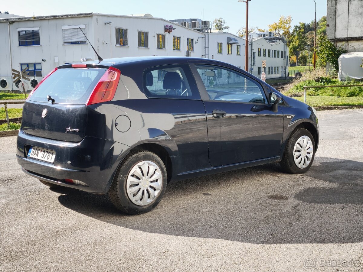 Fiat Grande Punto 1.2 benzín 2009 - 5