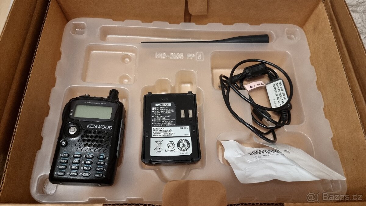 Kenwood TH-F7E sběratelská legenda, TOP stav, příslušenstvi - 5