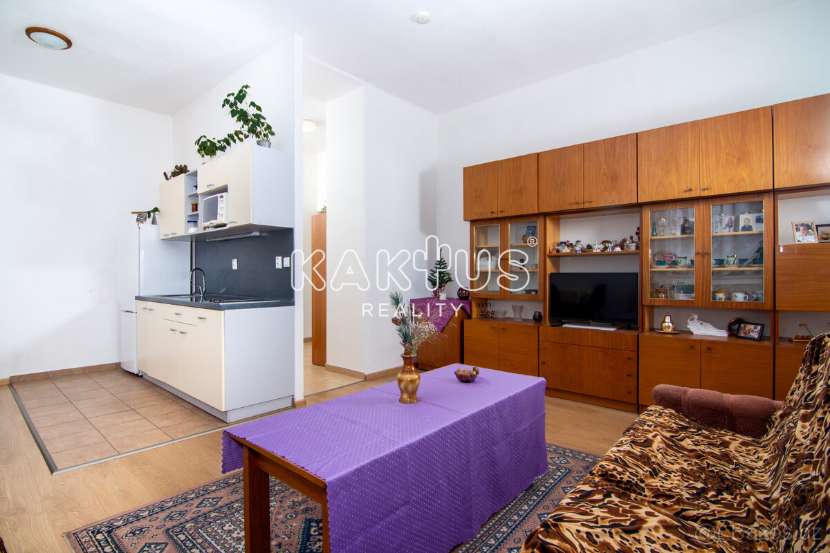 Pronájem bytu 2+kk na ulici Strmá 900/7, Vratimov - 5