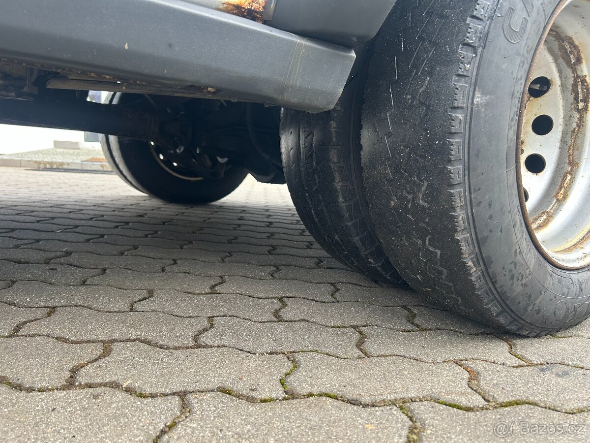 Minibus Ford Transit 2.2TDCI 18 sedadel - 5