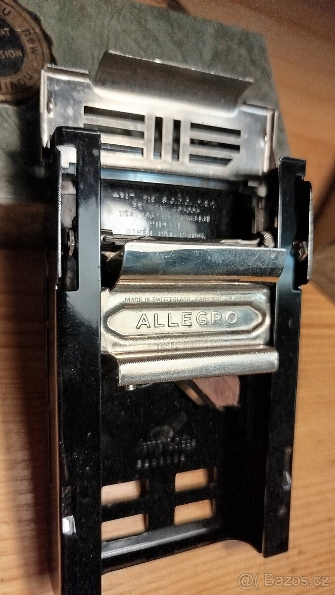 Brousek žiletek - 5