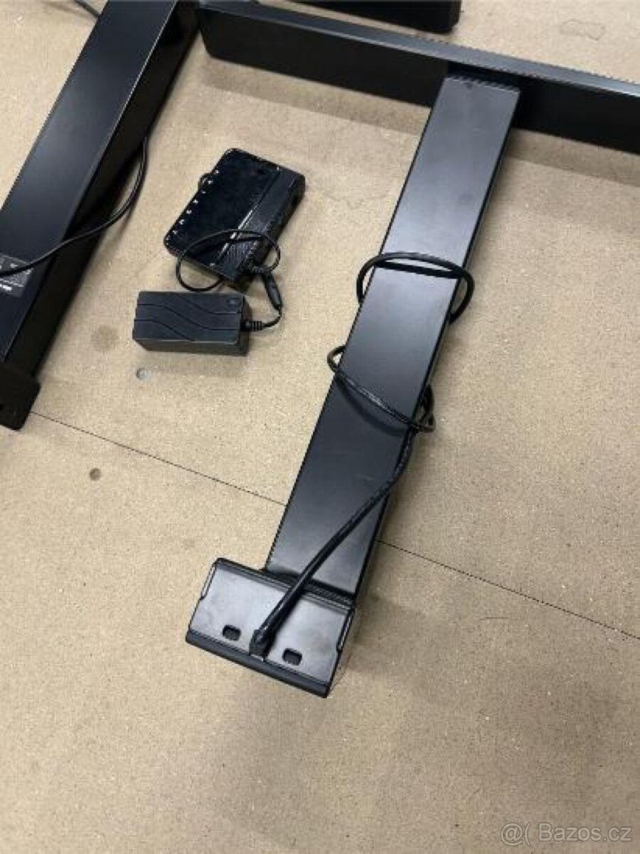 Výškově nastavitelný stůl - pouze nohy - 5