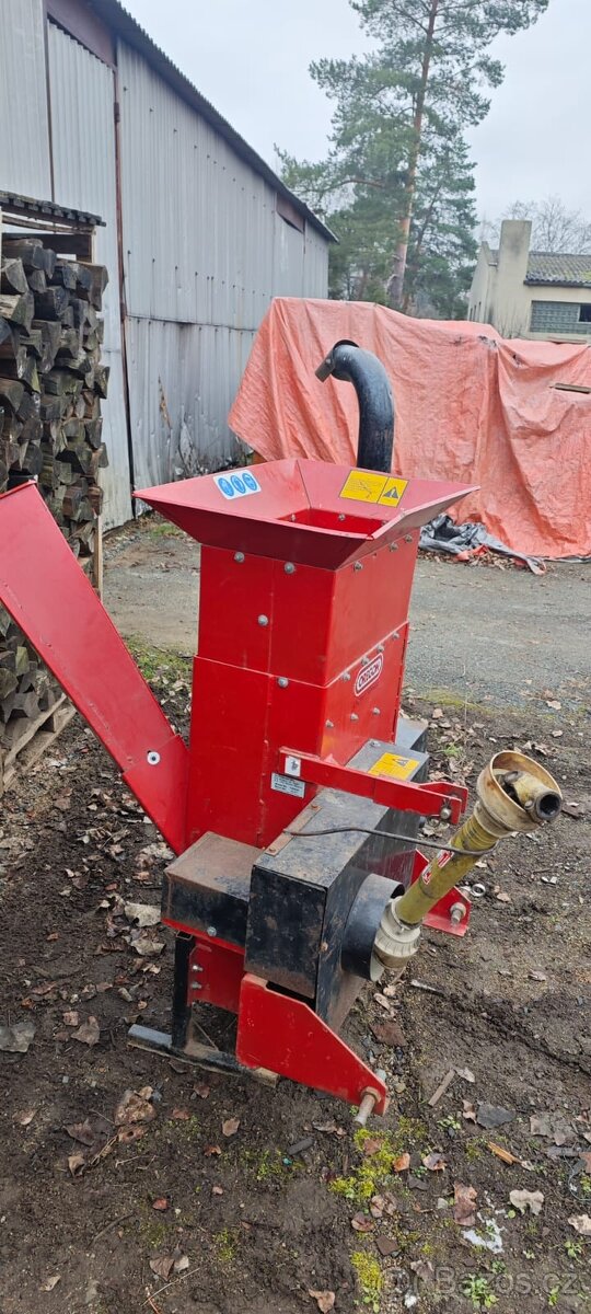 Prodám štěpkovač za traktor - 5