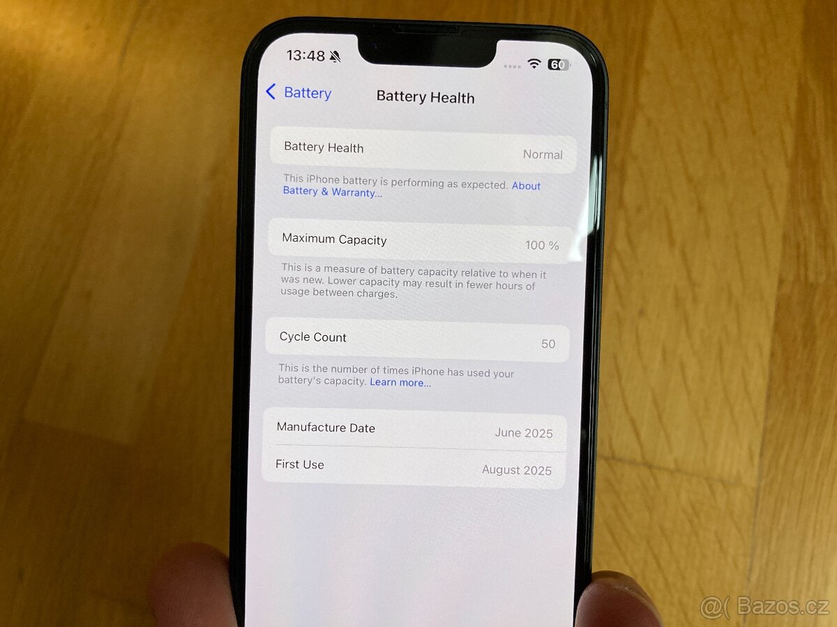 iPhone 16e 256 GB černý - 5