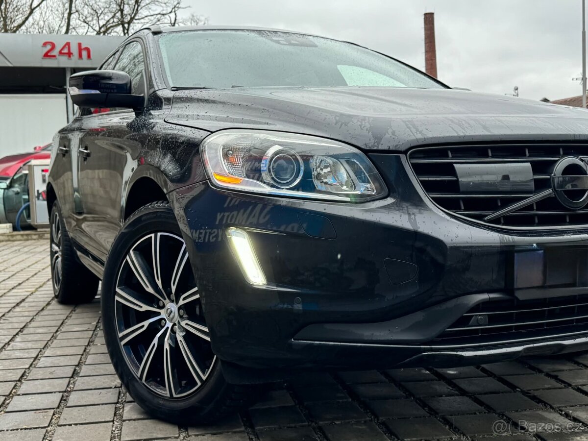 Volvo XC60 D5 2,4 nafta 4x4 - 5