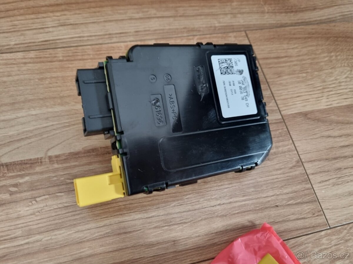 PODVOLANTOVA RIADIACA JEDNOTKA multifunkcny volant tempomat - 5