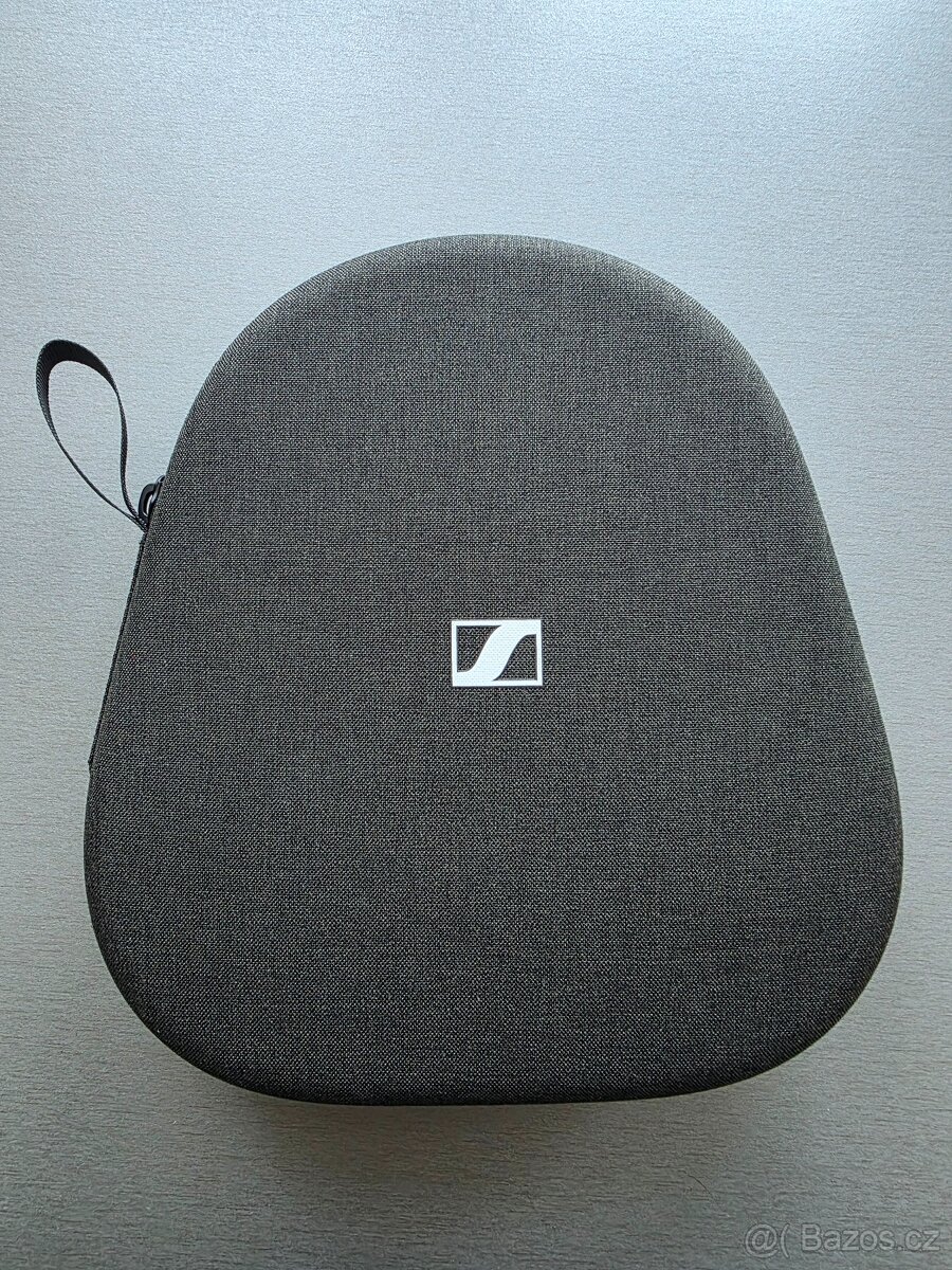 Sennheiser Momentum 4 - 5