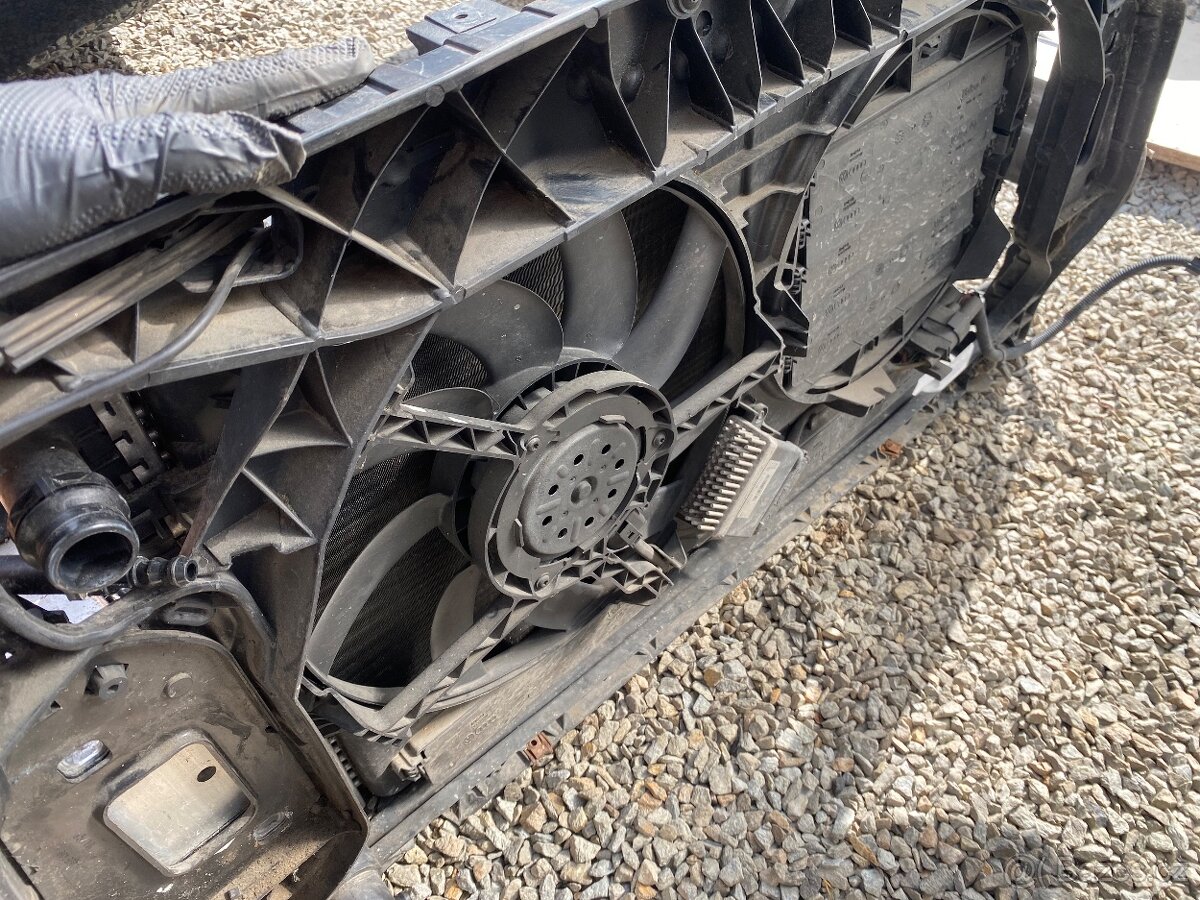Chladičová stěna Audi A4 B8 - 5